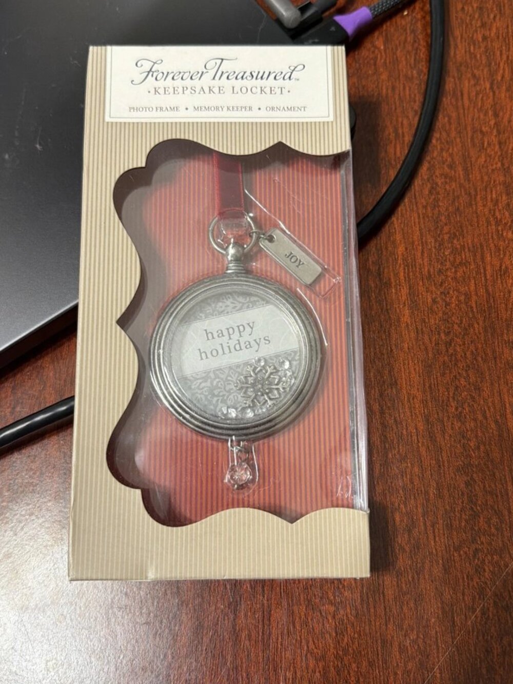 Forever Treasured Keepsake Locket by Demdaco - Happy Holidays/Joy - NIB